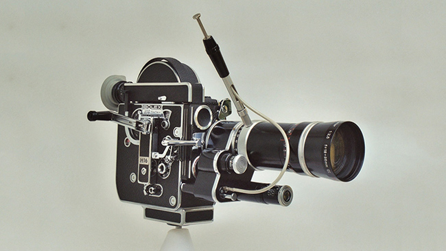 1930s movie camera