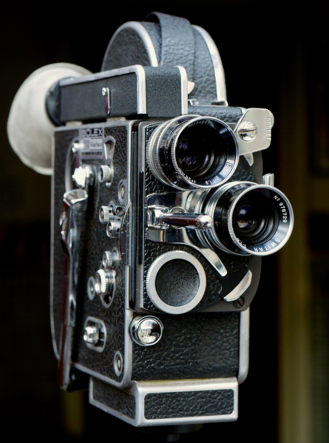 1930s movie camera