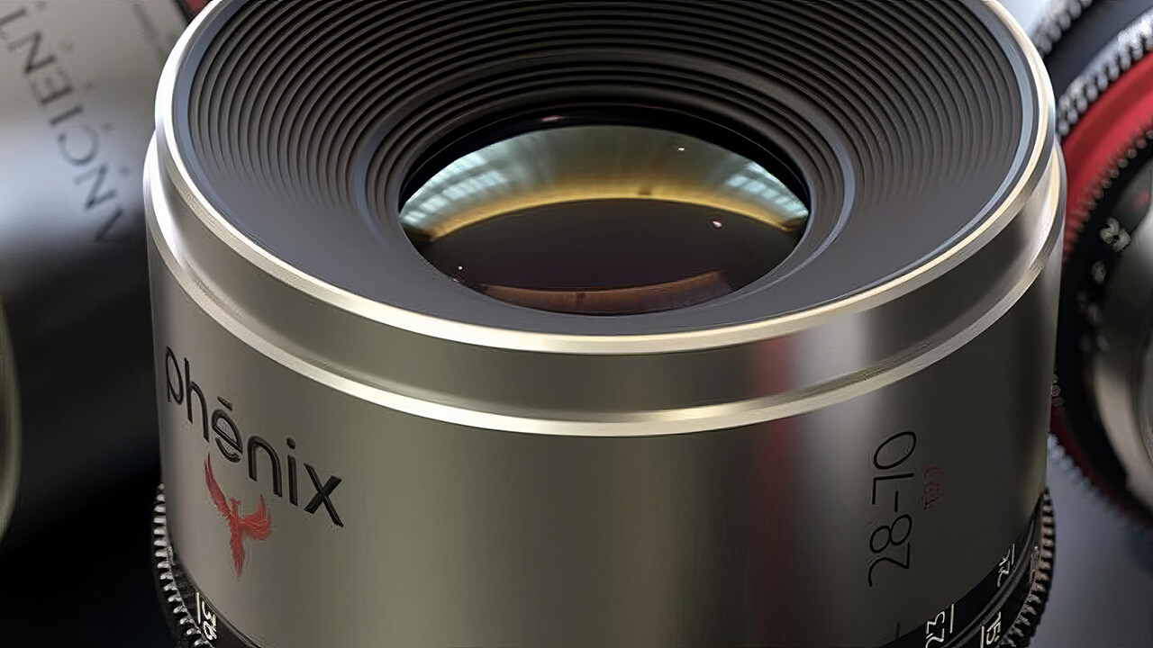 Phenix-28-70mm-Iron-Glass-Lens-close1