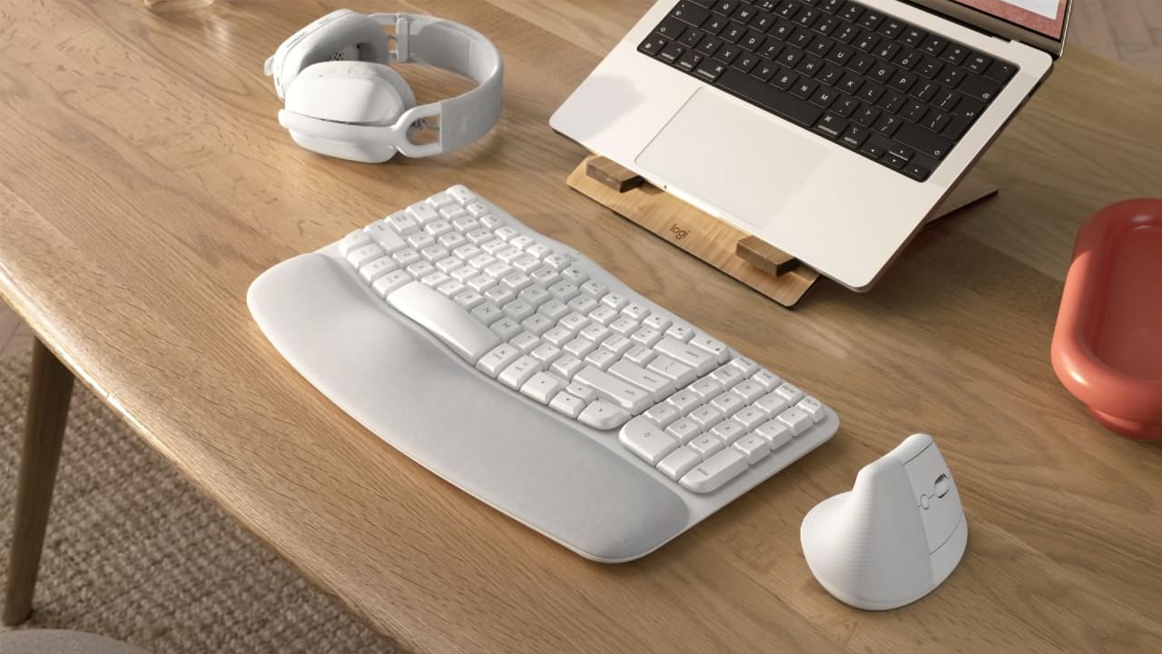 The new ergonomic Logitech Ergo Wave Keys for Mac 